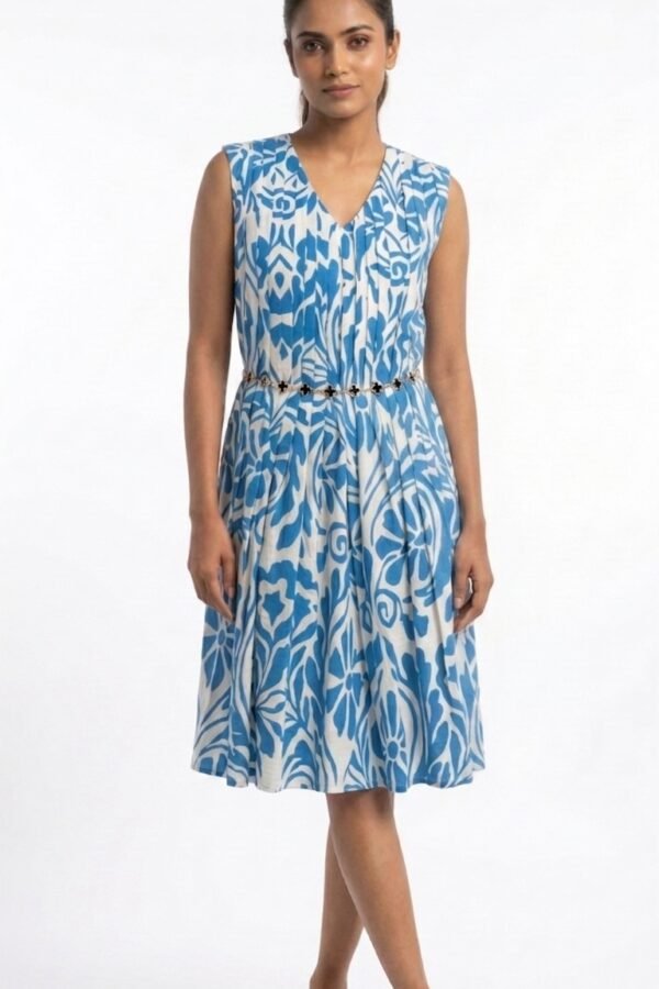 Women's Blue and White Floral Print Sleeveless Midi Dress