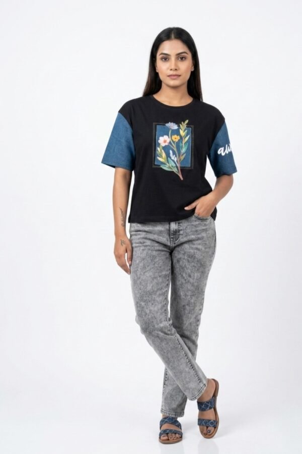 Women's Black Cotton Graphic T-Shirt