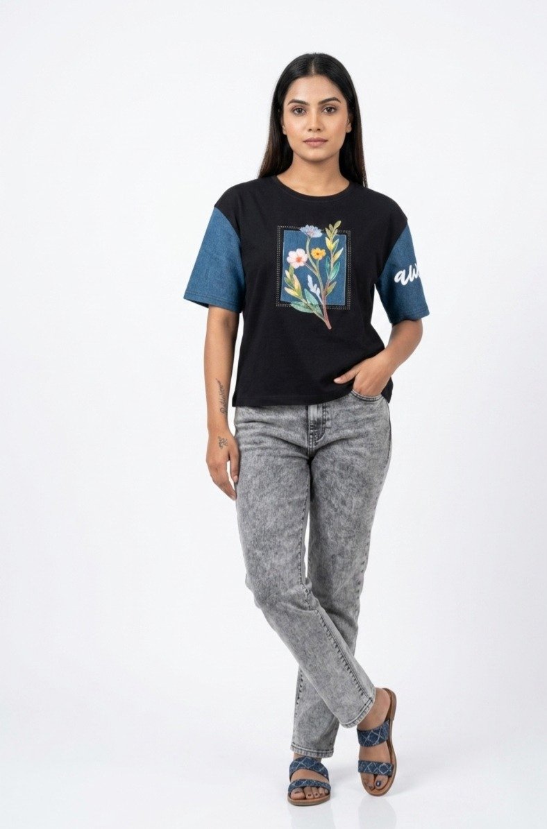 Women's Black Cotton Graphic T-Shirt