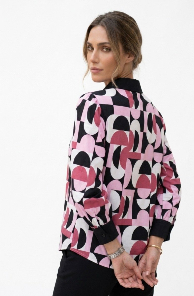 Geometric Print Contrast Collar Shirt - Image 4
