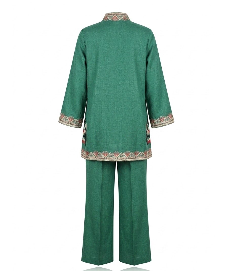Women Green Embroidered Layered Set - Image 3