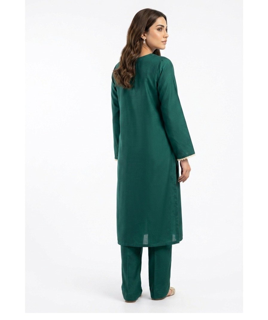 Women Green Embroidered Kurta Set - Image 3
