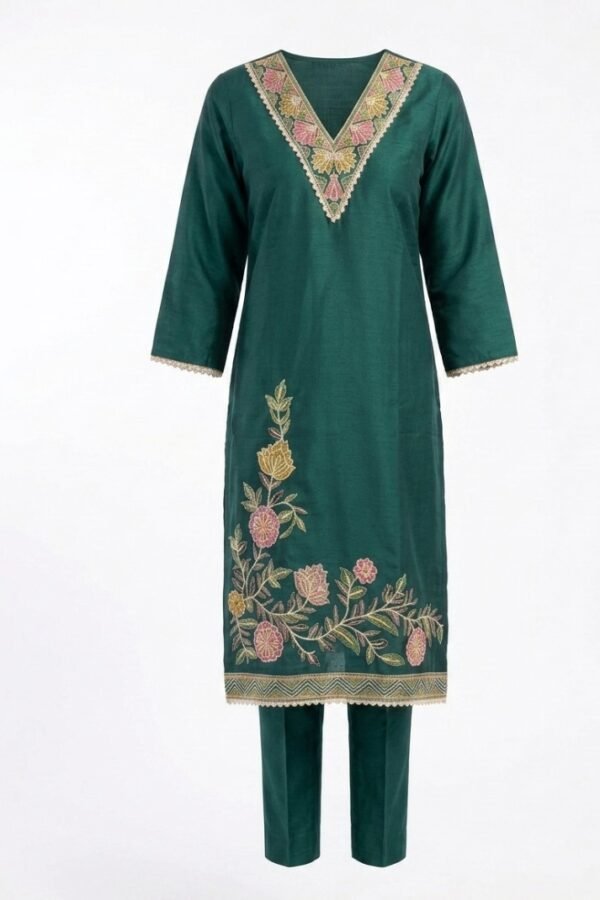 Women Green Embroidered Kurta Set