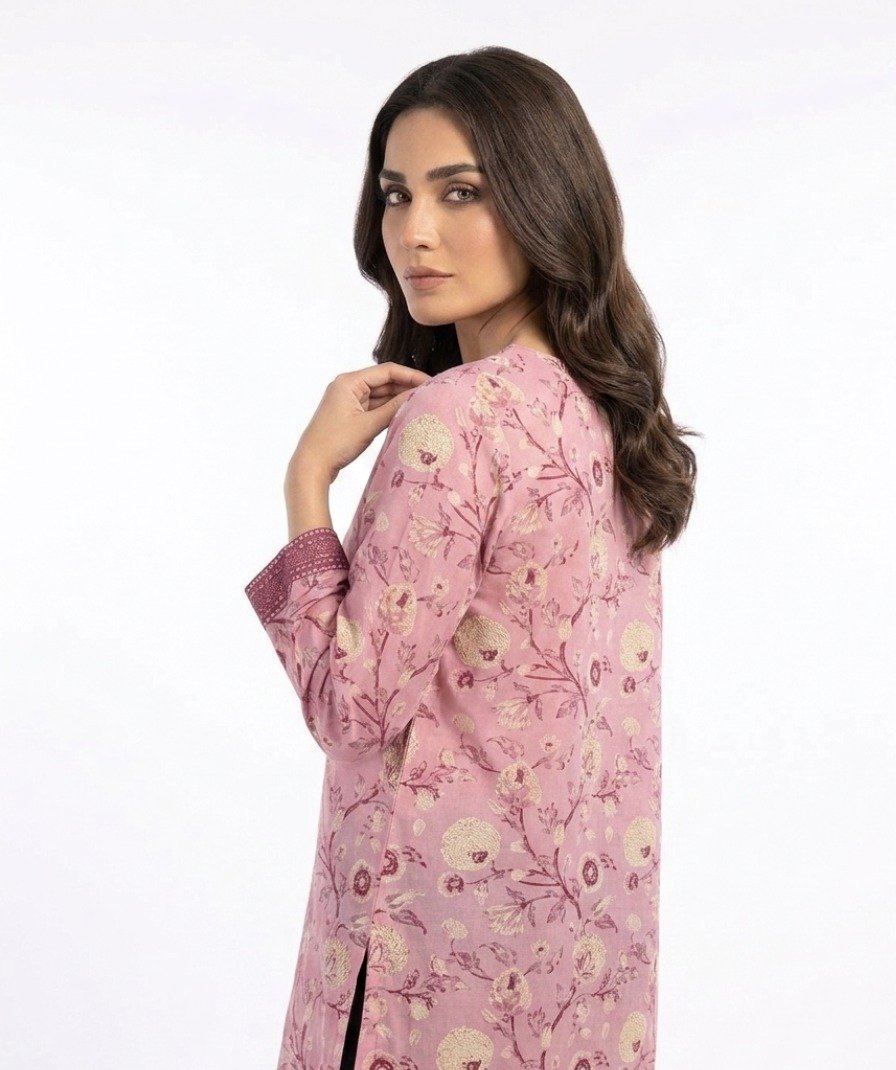 Pink Floral Printed Kurta - Image 4