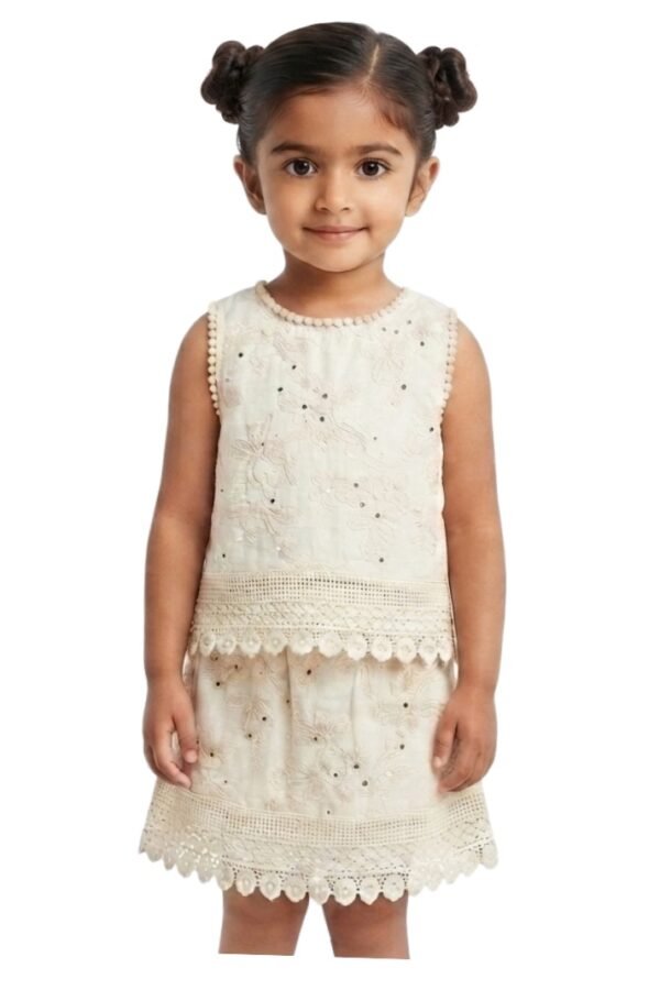 Girls Off-White Floral Embroidered Sleeveless Round Neck Dress