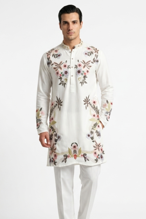 Men’s Off-White Floral Embroidered Kurta